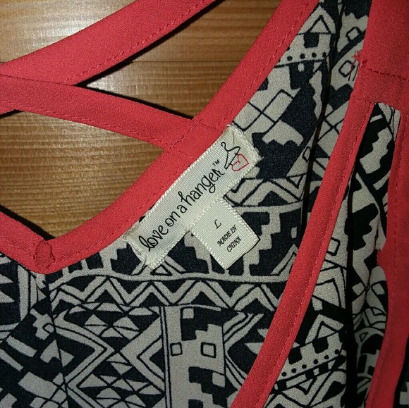 Nordstrom Rack "Love on a Hanger" Geometric Tank - Picture 3 of 4